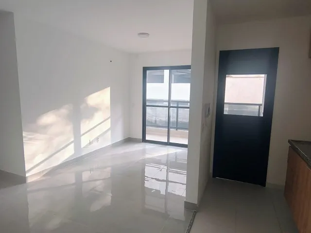 Apartamento 2 quartos e 2 banheiros, para alugar, no bairro Jardim em Santo André