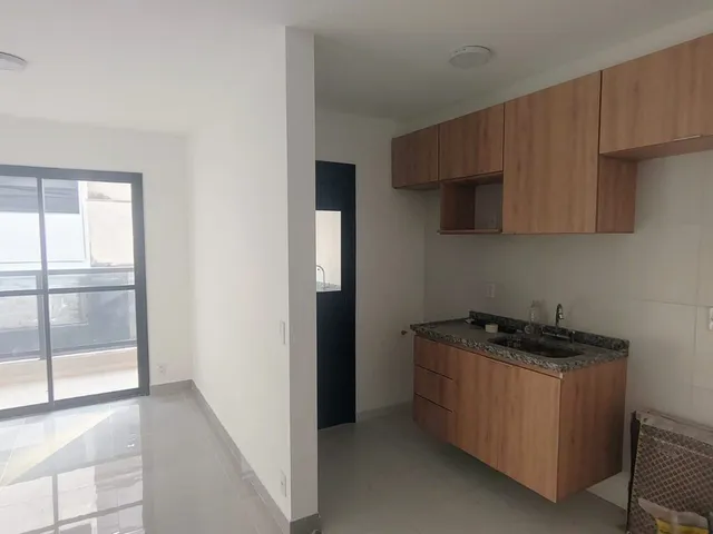 Apartamento 2 quartos e 2 banheiros, para alugar, no bairro Jardim em Santo André