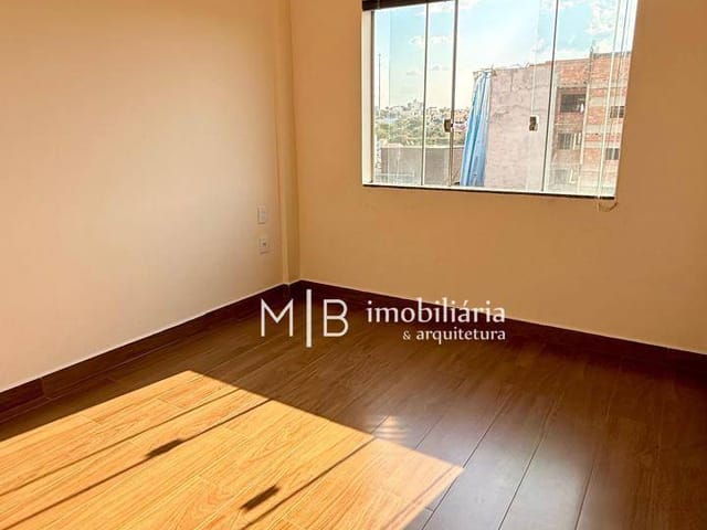 Apartamento 2 quartos e 2 banheiros, à venda, no bairro Santa Filomena em Lavras