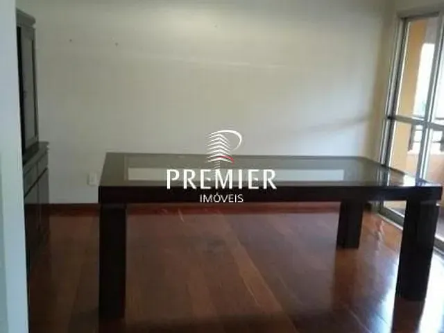 Apartamento com 259m² 4 quartos e 3 banheiros, à venda, no bairro Centro em Londrina