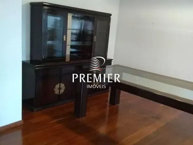 Apartamento com 259m² 4 quartos e 3 banheiros, à venda, no bairro Centro em Londrina