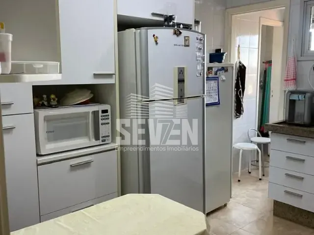 Apartamento com 190m² 3 quartos e 3 banheiros, à venda, no bairro Jardim Planalto em Bauru