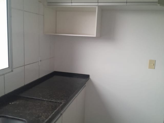 Apartamento 2 quartos e 1 banheiro, para alugar, no bairro Residencial Veredas em Poços de Caldas