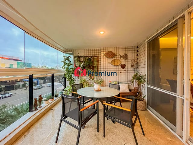 Apartamento 4 quartos e 4 banheiros, à venda, no bairro Barra da Tijuca em Rio de Janeiro