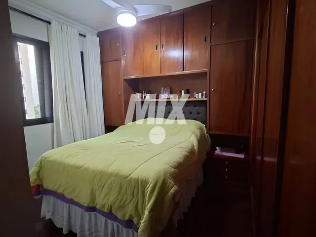 Apartamento 3 quartos e 3 banheiros, à venda, no bairro Moema em São Paulo