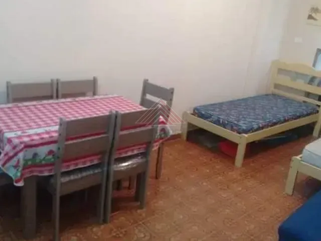 Apartamento 1 quarto e 1 banheiro, à venda, no bairro Aviação em Praia Grande
