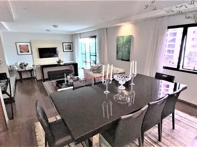 Apartamento com 438m² 4 quartos e 5 banheiros, à venda, no bairro Mirandópolis em São Paulo