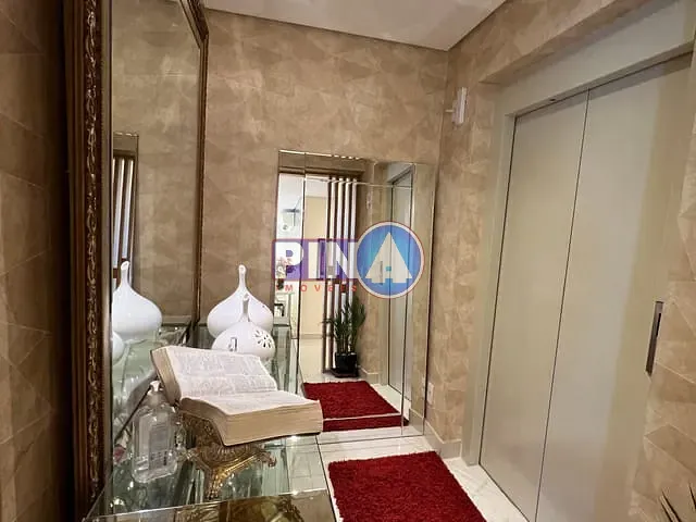 Apartamento com 225m² 4 quartos e 5 banheiros, à venda, no bairro Setor Marista em Goiânia