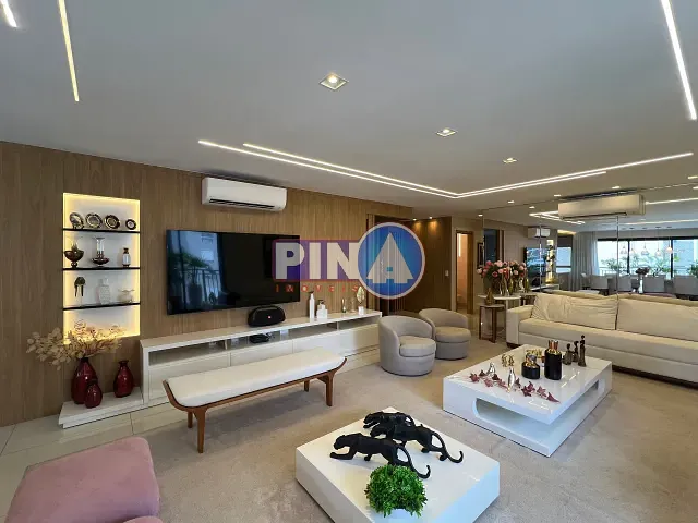 Apartamento com 225m² 4 quartos e 5 banheiros, à venda, no bairro Setor Marista em Goiânia