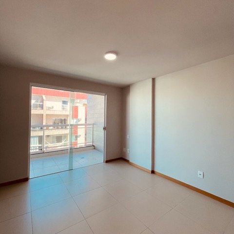 Apartamento 1 quarto e 1 banheiro, à venda, no bairro Braga em Cabo Frio