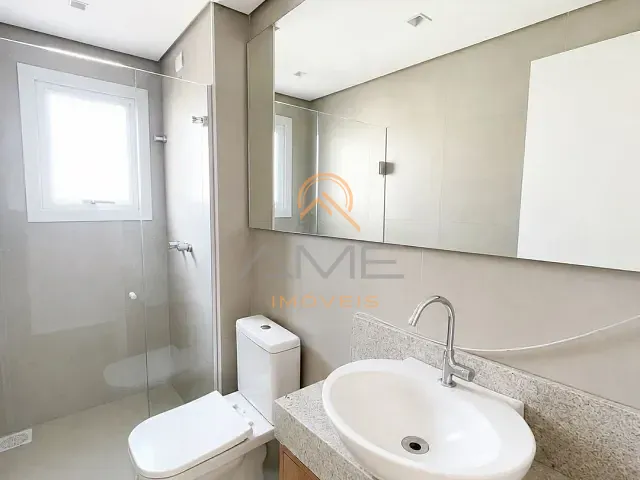 Apartamento com 92m² 3 quartos e 2 banheiros, à venda, no bairro Três Vendas em Pelotas