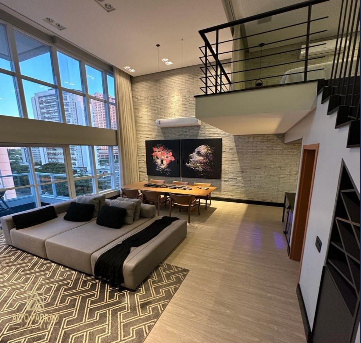 Apartamento à venda com 1 quarto, 83m² - Foto 1
