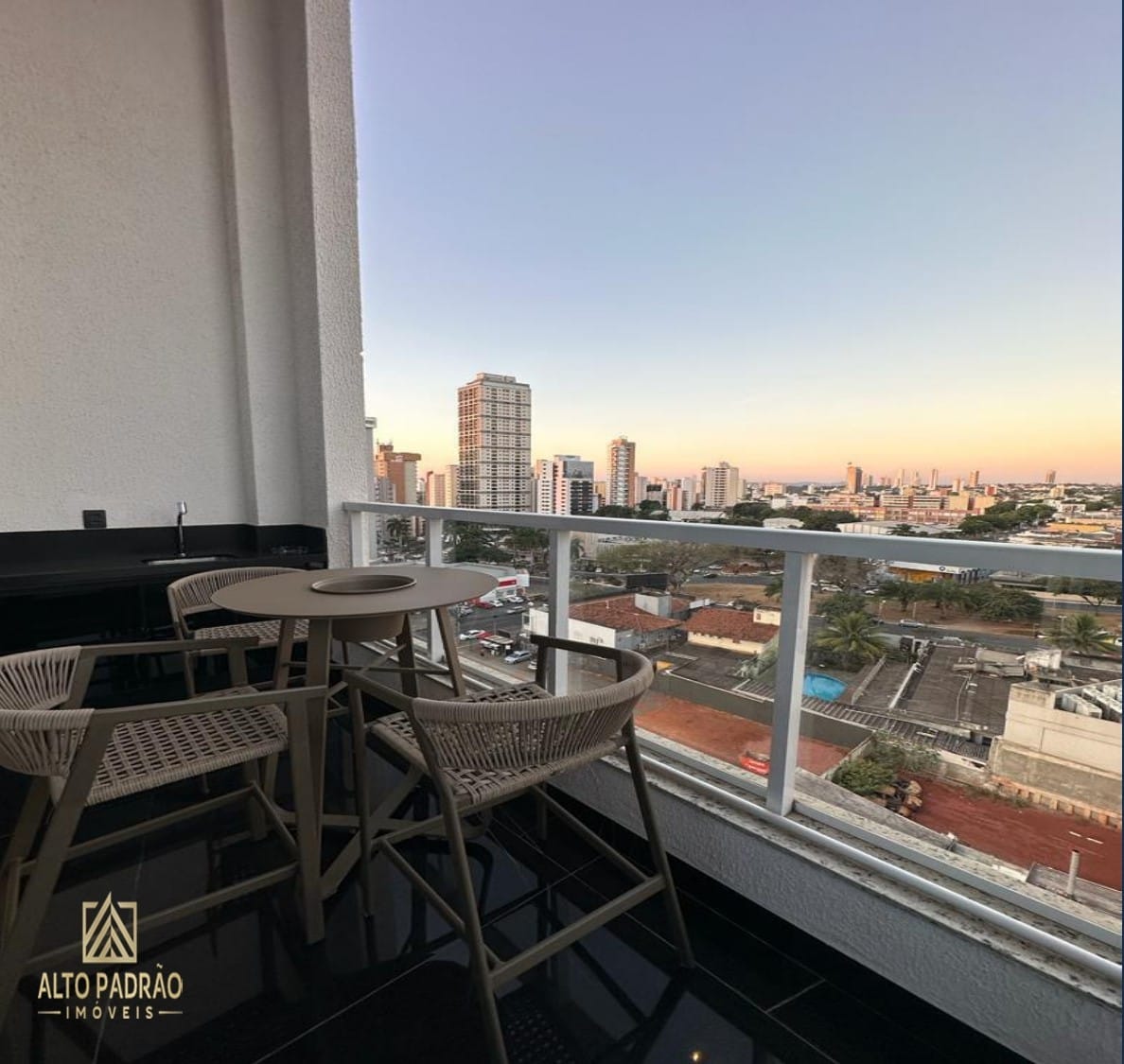 Apartamento à venda com 1 quarto, 83m² - Foto 3