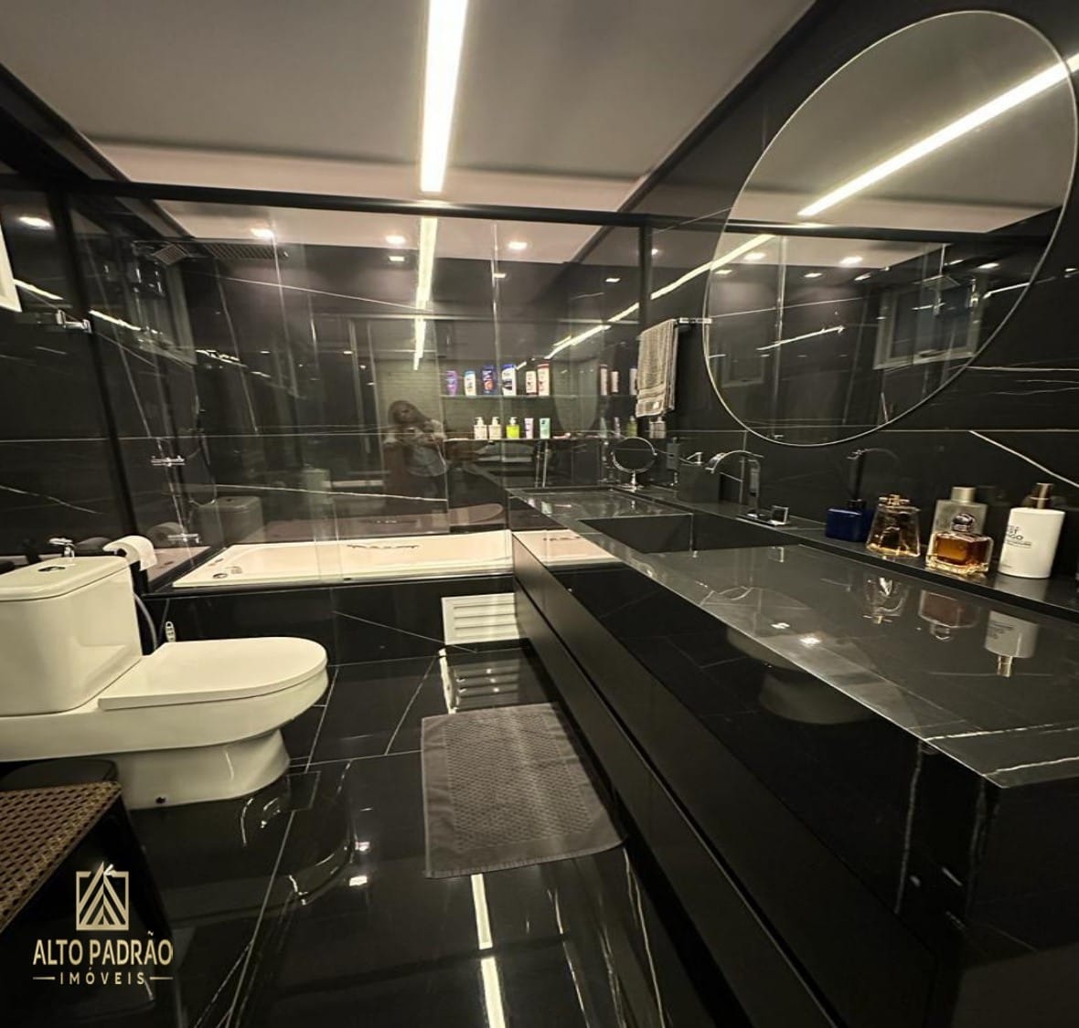 Apartamento à venda com 1 quarto, 83m² - Foto 10