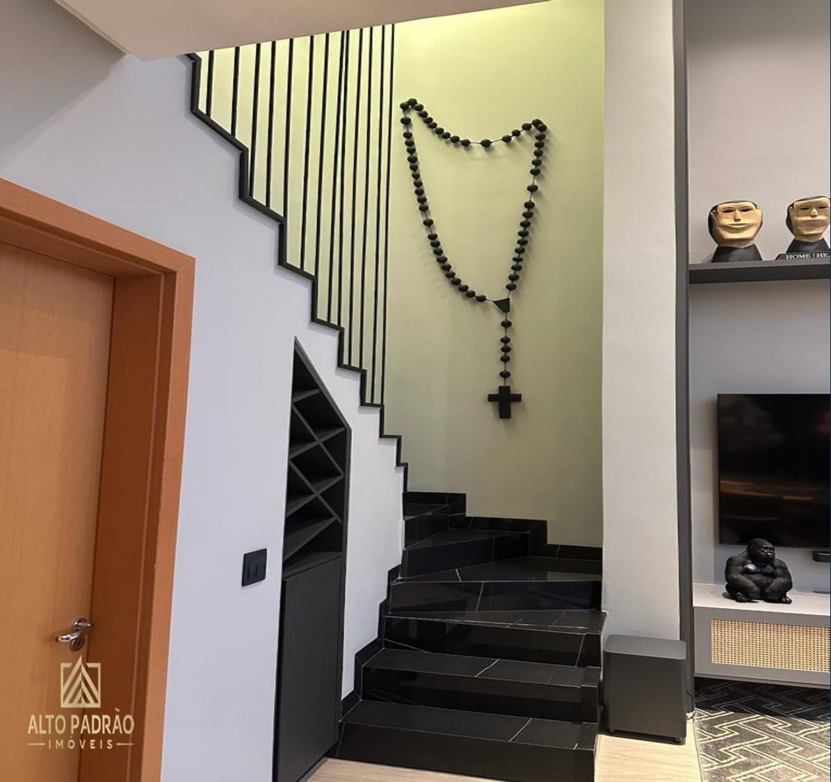 Apartamento à venda com 1 quarto, 83m² - Foto 13