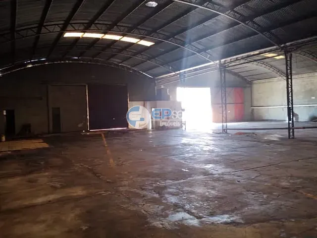 Galpão / Barracão com 2039m², para alugar, no bairro Parque Industrial Cacique em Londrina