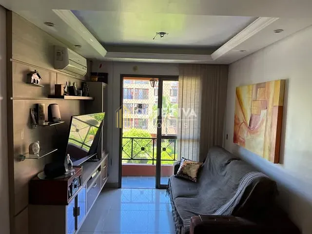 Apartamento com 72m² 3 quartos e 1 banheiro, à venda, no bairro Morro Santana em Porto Alegre