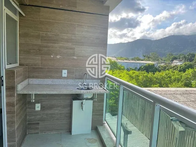 Apartamento 2 quartos e 1 banheiro, à venda, no bairro Recreio do Bandeirantes em Rio de Janeiro