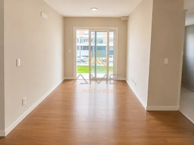 Apartamento 2 quartos e 2 banheiros, à venda, no bairro Três Vendas em Pelotas