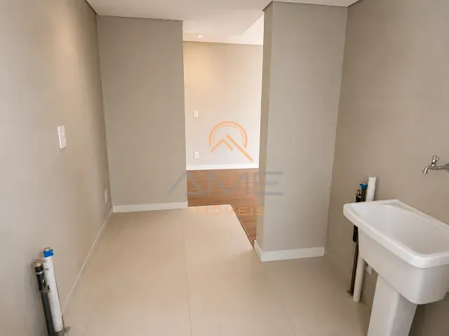 Apartamento 2 quartos e 2 banheiros, à venda, no bairro Três Vendas em Pelotas