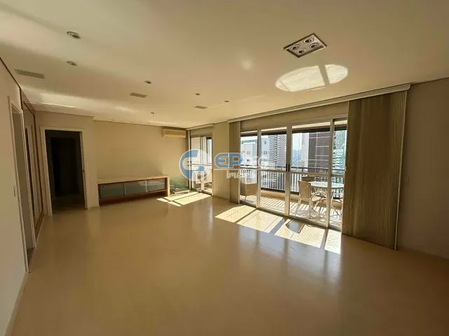 Apartamento com 199m² 3 quartos e 2 banheiros, à venda, no bairro Gleba Fazenda Palhano em Londrina