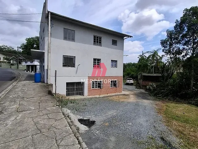 Apartamento 3 quartos e 1 banheiro, para alugar, no bairro Velha em Blumenau