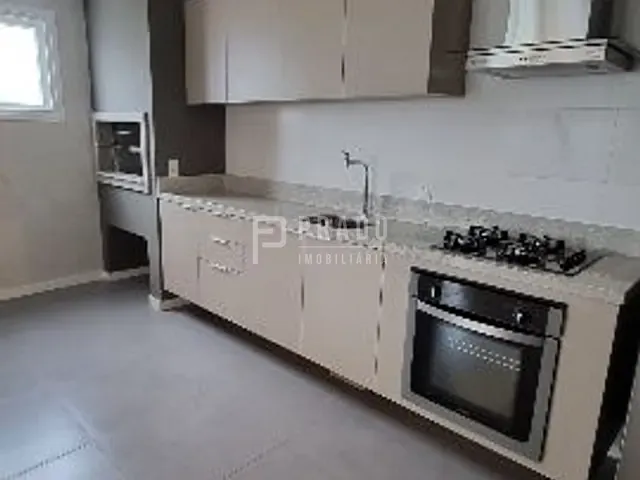 Apartamento com 90m² 2 quartos e 2 banheiros, à venda, no bairro Três Vendas em Pelotas