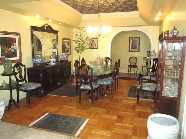 Apartamento com 328m² 4 quartos e 2 banheiros, à venda, no bairro Copacabana em Rio de Janeiro