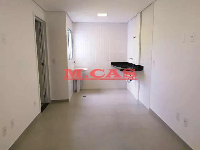 Apartamento 1 quarto e 1 banheiro, para alugar, no bairro Vila Invernada em São Paulo