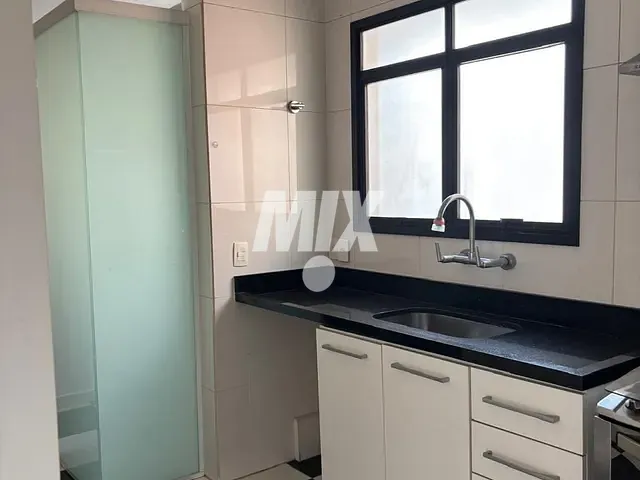 Apartamento 3 quartos e 3 banheiros, à venda, no bairro Vila Uberabinha em São Paulo
