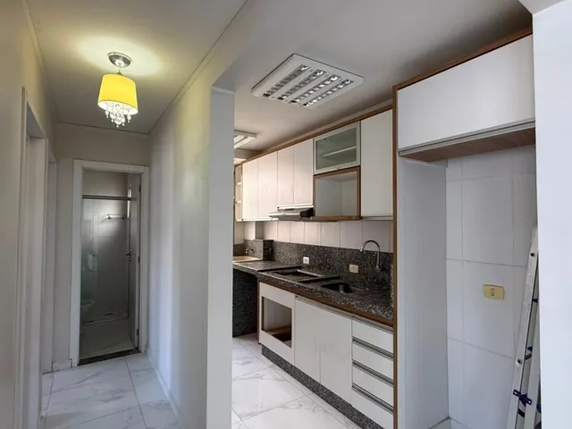 Apartamento 2 quartos e 1 banheiro, para alugar, no bairro Chácara Manella em Cambé