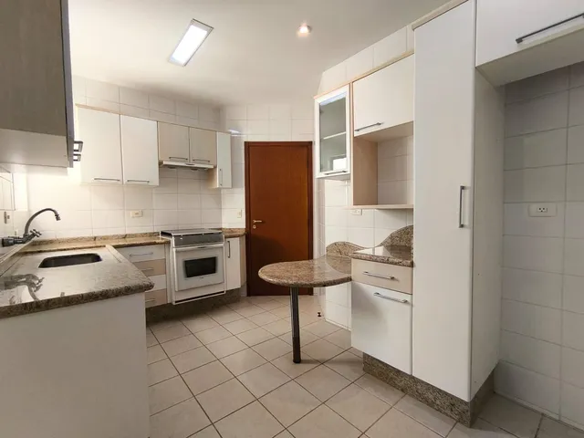 Apartamento com 167m² 3 quartos e 2 banheiros, à venda, no bairro Judith em Londrina