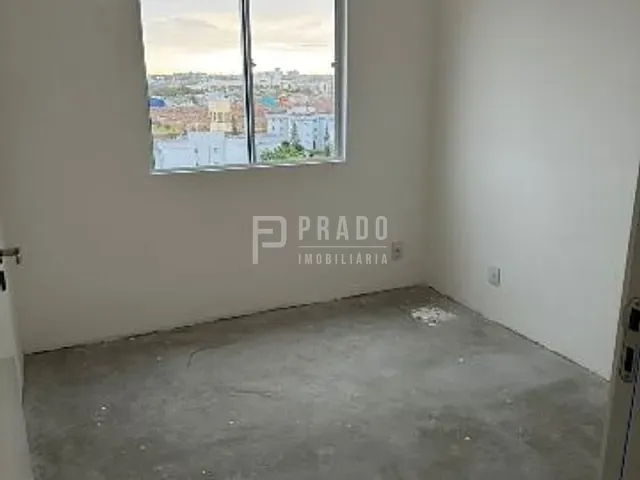 Apartamento 2 quartos e 1 banheiro, à venda, no bairro São Gonçalo em Pelotas