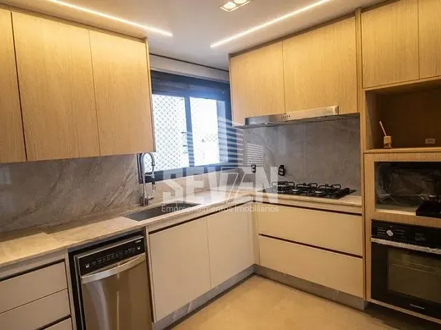 Apartamento com 159m² 3 quartos e 5 banheiros, à venda, no bairro Vila Aviação em Bauru