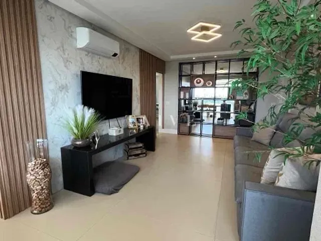 Apartamento com 460m² 4 quartos e 5 banheiros, à venda, no bairro Bela Suiça em Londrina