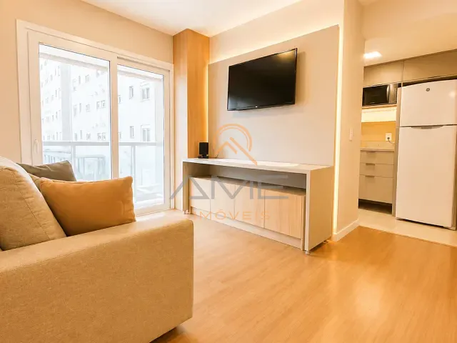 Apartamento 2 quartos e 1 banheiro, para alugar, no bairro Três Vendas em Pelotas