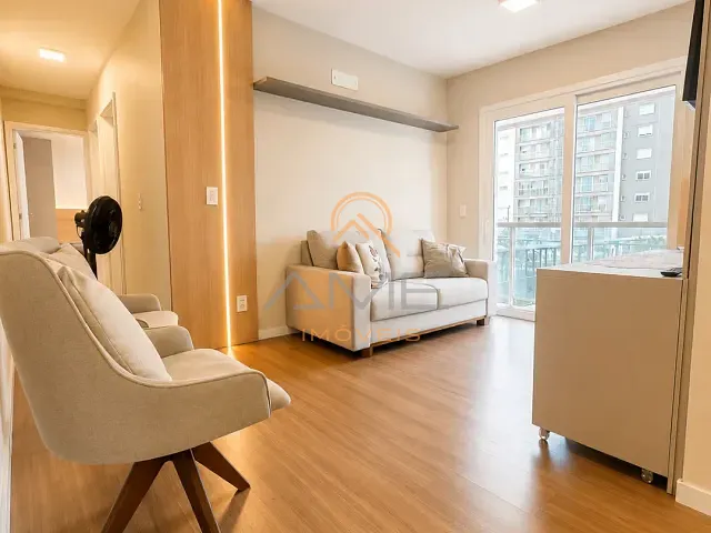 Apartamento 2 quartos e 1 banheiro, para alugar, no bairro Três Vendas em Pelotas