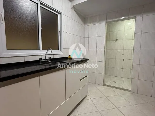 Apartamento 3 quartos e 1 banheiro, para alugar, no bairro Nova Gerti em São Caetano do Sul