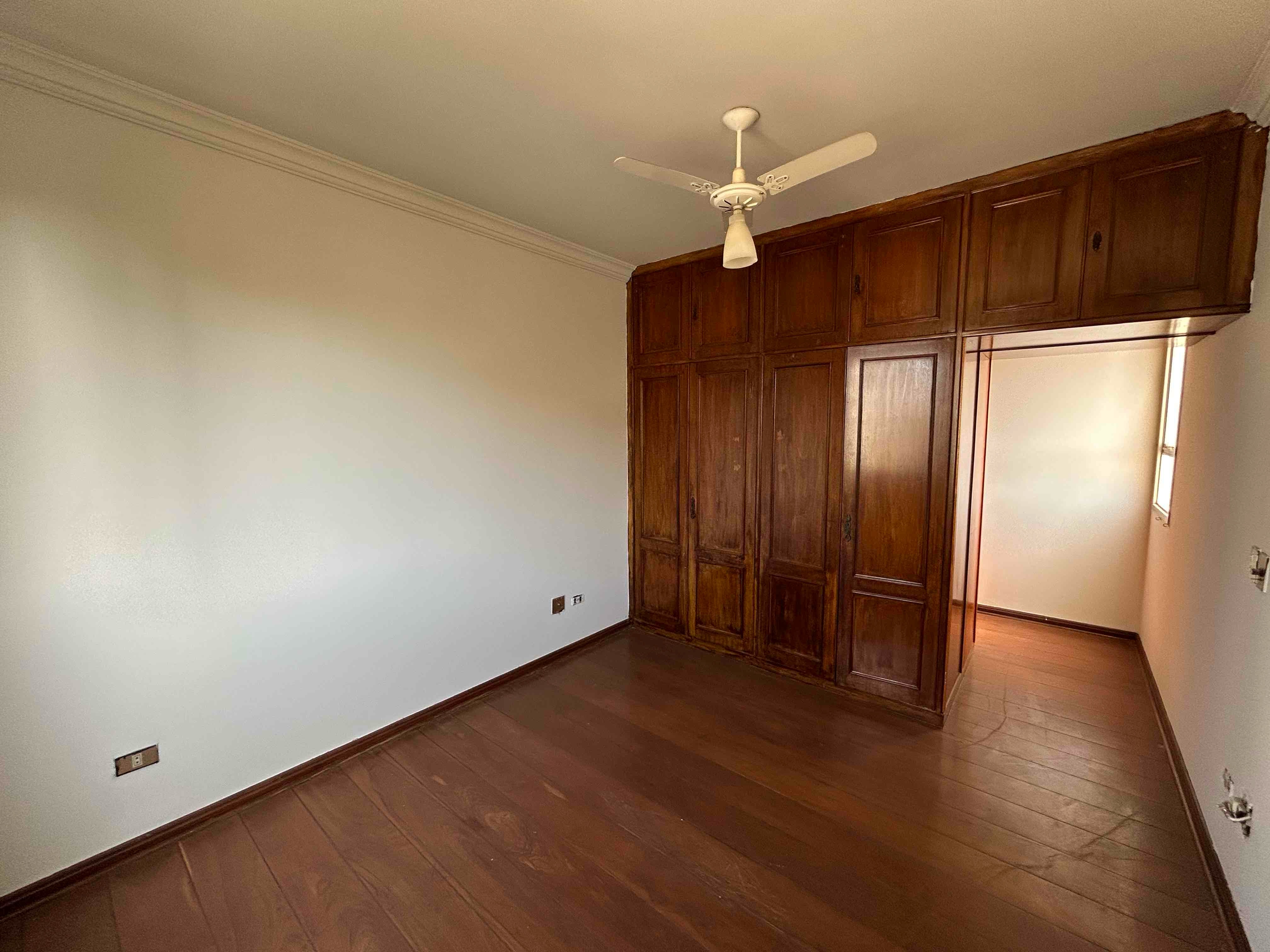 Apartamento à venda com 4 quartos, 266m² - Foto 31