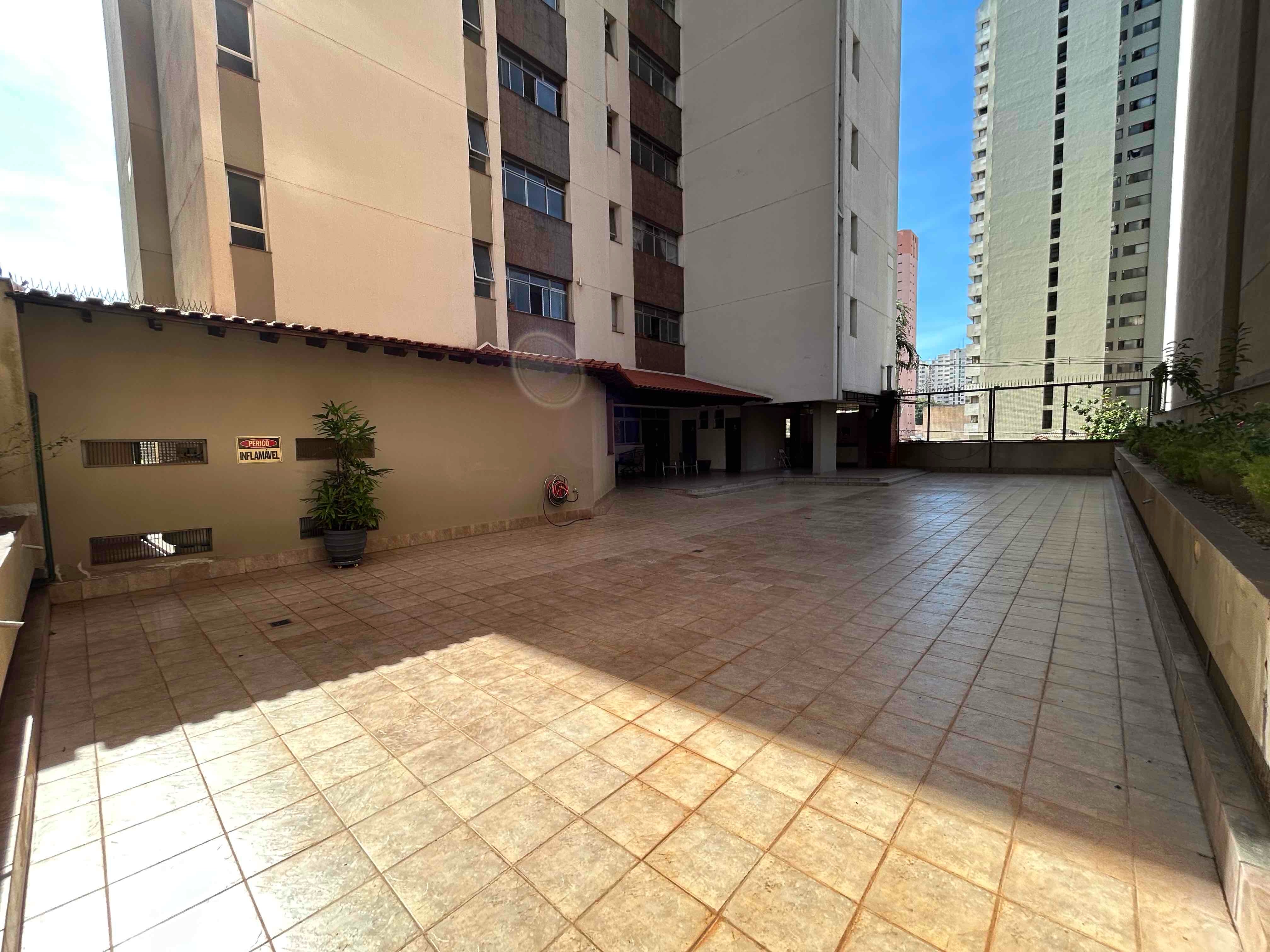 Apartamento à venda com 4 quartos, 266m² - Foto 44