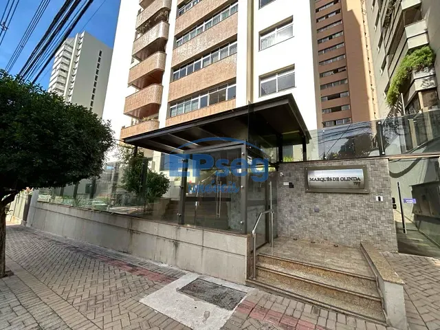 Apartamento com 369m² 4 quartos e 6 banheiros, à venda, no bairro Centro em Londrina
