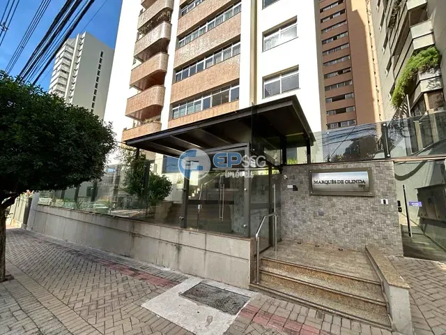 Apartamento com 369m² 4 quartos e 6 banheiros, à venda, no bairro Centro em Londrina