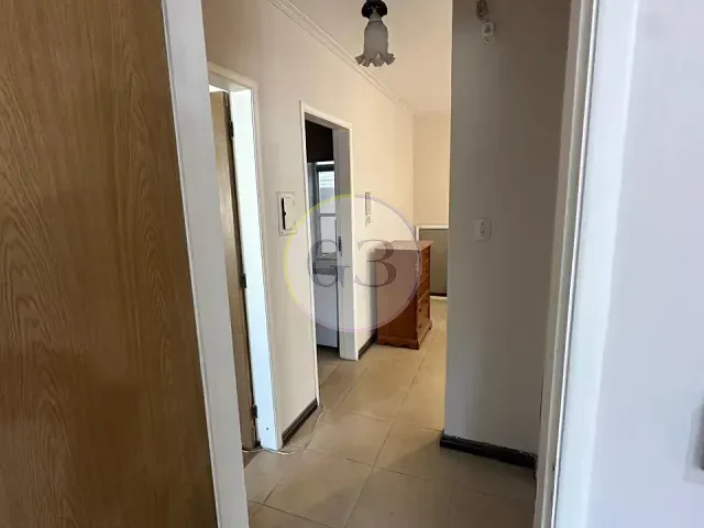 Apartamento 2 quartos e 2 banheiros, para alugar, no bairro Centro em Pelotas