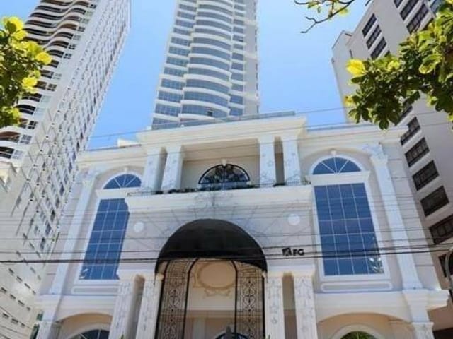 Foto do Apartamento - Balneário Camboriú, Ed. Millenium Palace, 20º Andar, com vista panorâmica para o mar, 4 Suítes, 4 Vagas, à venda, SC | Imobiliária GreenVille