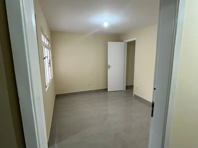Apartamento 1 quarto e 1 banheiro, para alugar, no bairro Vila Bandeirantes em São Paulo