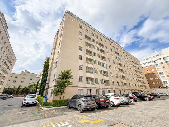 Apartamento 2 quartos e 2 banheiros, à venda, no bairro Portão em Curitiba