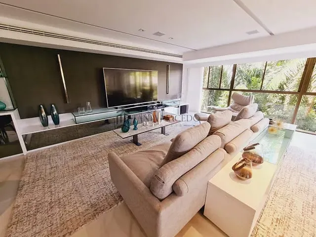 Apartamento com 312m² 5 quartos e 2 banheiros, à venda, no bairro Jaqueira em Recife