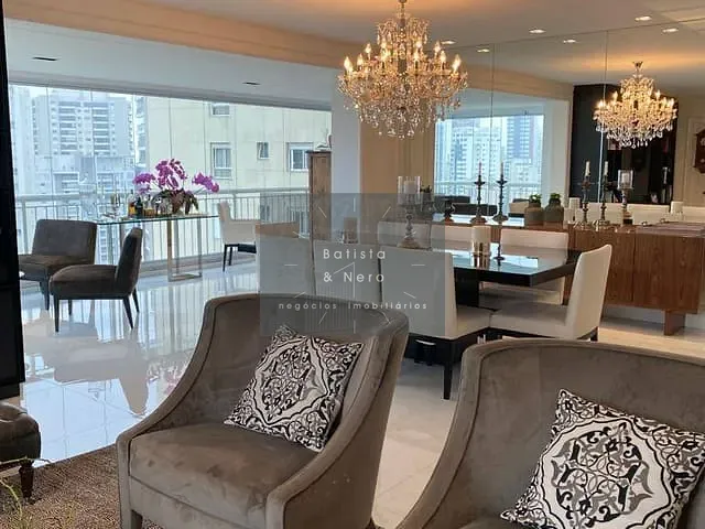 Apartamento com 260m² 4 quartos e 5 banheiros, à venda, no bairro Vila Andrade em São Paulo