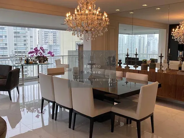 Apartamento com 260m² 4 quartos e 5 banheiros, à venda, no bairro Vila Andrade em São Paulo