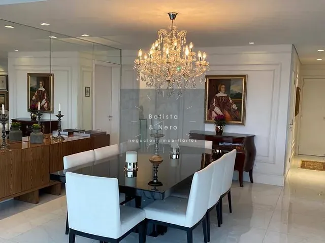 Apartamento com 260m² 4 quartos e 5 banheiros, à venda, no bairro Vila Andrade em São Paulo